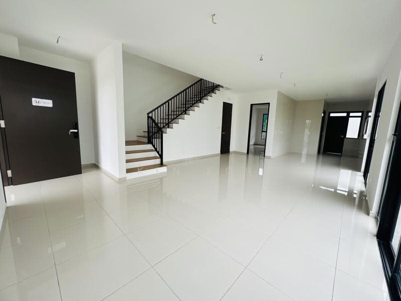 2-storey Terraced House for Sale in Leisure Farm (Gelang Patah) - Ken Kor - Interior - PropertyGuru.com.my