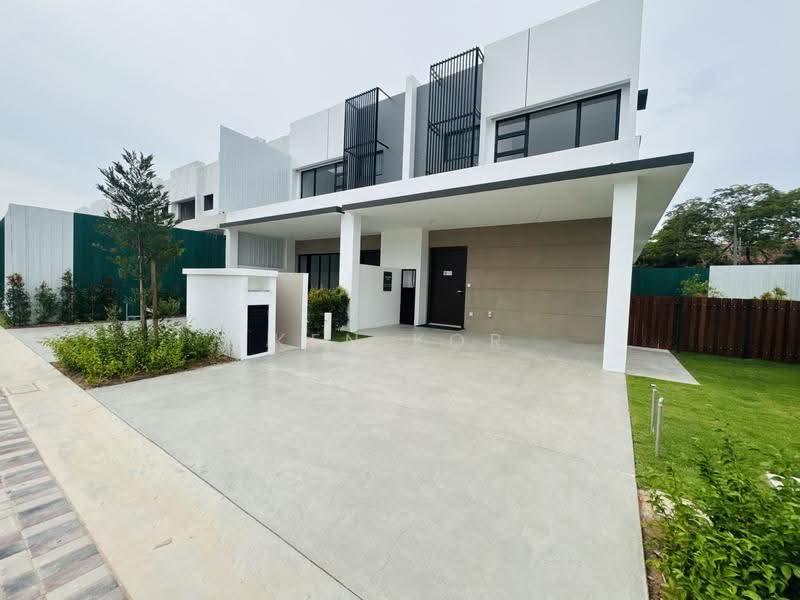 2-storey Terraced House for Sale in Leisure Farm (Gelang Patah) - Ken Kor - Exterior - PropertyGuru.com.my