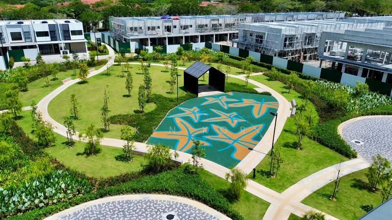 2-storey Terraced House for Sale in Leisure Farm (Gelang Patah) - Ken Kor - Exterior - PropertyGuru.com.my
