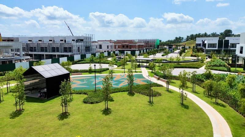 2-storey Terraced House for Sale in Leisure Farm (Gelang Patah) - Ken Kor - Exterior - PropertyGuru.com.my