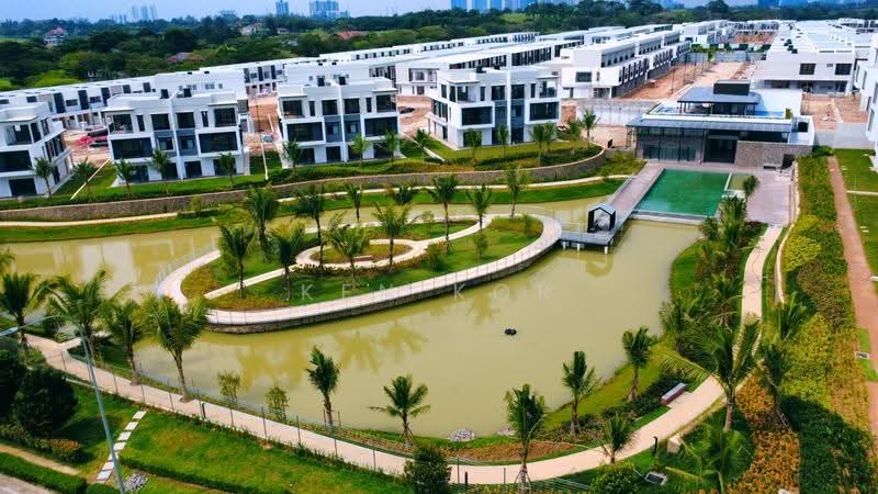 2-storey Terraced House for Sale in Leisure Farm (Gelang Patah) - Ken Kor - Exterior - PropertyGuru.com.my