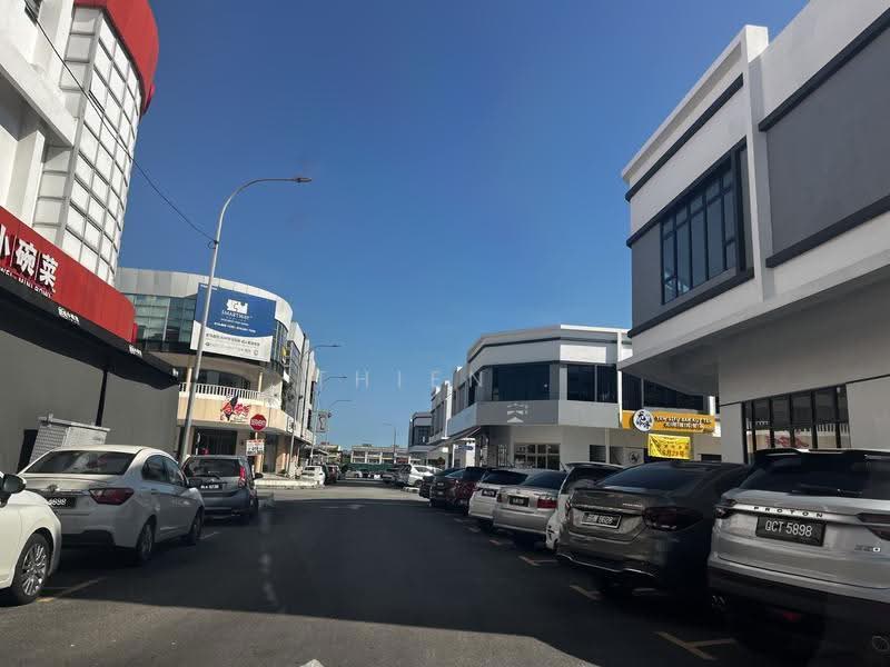 Shop / Office untuk Dijual di Bandar Bukit Tinggi (Klang) - Thien . - Exterior - PropertyGuru.com.my