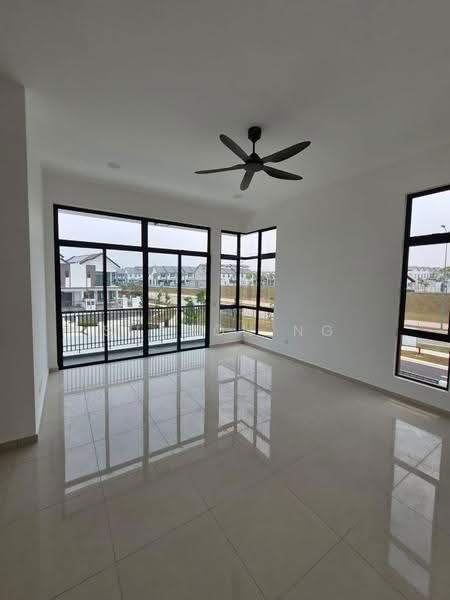 Rumah Berkembar untuk Disewa di Setia Eco Gardens (Gelang Patah) - Sharon Ng - Living Room - PropertyGuru.com.my