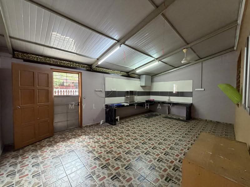 Rumah Teres 1-Tingkat untuk Dijual di Seremban Jaya (Negeri Sembilan) - Mylee Thay - Kitchen - PropertyGuru.com.my