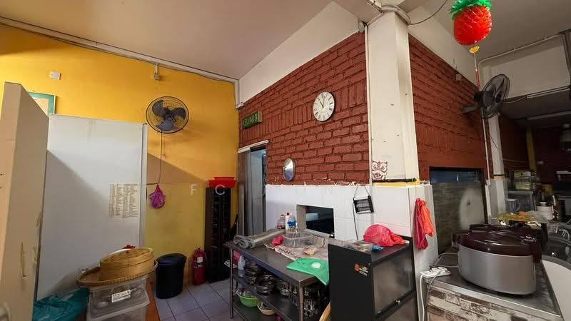 Shop for Rent in Taman Universiti Ss3 (Petaling Jaya) - FC Wong - Kitchen - PropertyGuru.com.my