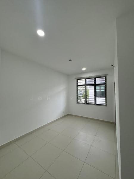Rumah Teres 2-Tingkat untuk Dijual di Lakeside Residences (Puchong) - John Khaw - PropertyGuru.com.my