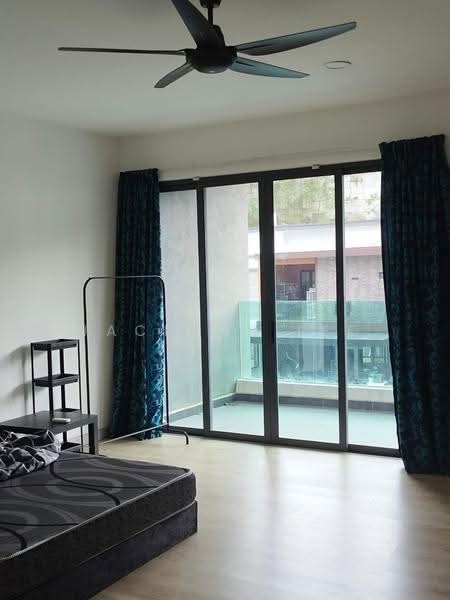 Rumah Berkembar untuk Disewa di Taman Puncak Saujana (Kajang) - Jackson Lee - Balcony - PropertyGuru.com.my