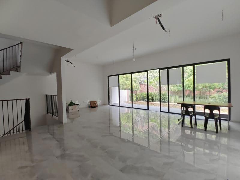 3-storey Terraced House for Sale in Taman Melawati (Ulu Kelang) - Aaron Ho - Living Room - PropertyGuru.com.my