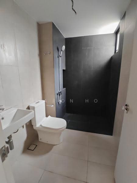 3-storey Terraced House for Sale in Taman Melawati (Ulu Kelang) - Aaron Ho - Bathroom - PropertyGuru.com.my