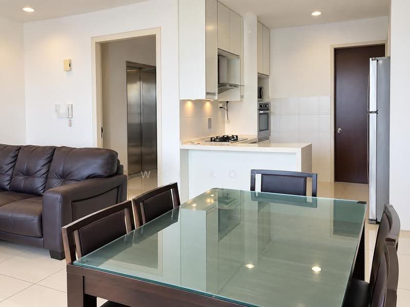 Kediaman Servis untuk Disewa di Setia SKY Residences - Wil Koh - Living Room - PropertyGuru.com.my