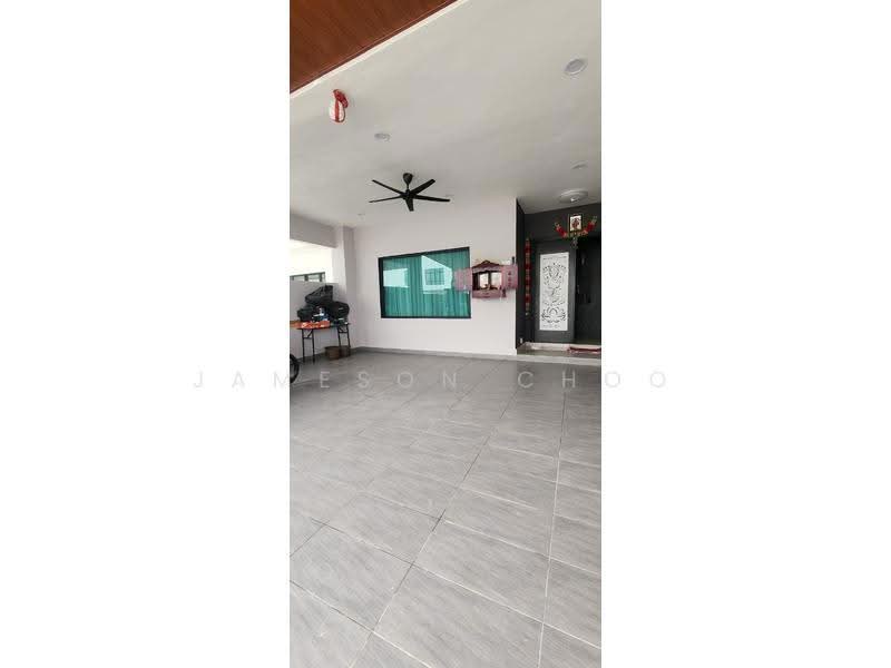 Terraced House for Rent in Taman Pulai Bestari (Skudai) - Jameson Choo - Entrance - PropertyGuru.com.my