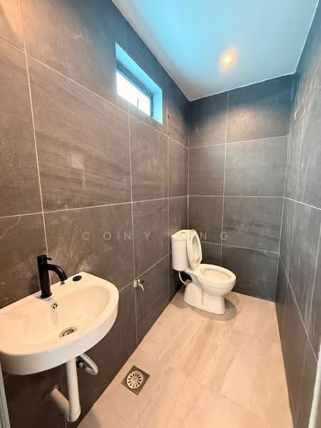 2-storey Terraced House for Sale in Mutiara Rini (Skudai) - Cony Ong - Bathroom - PropertyGuru.com.my