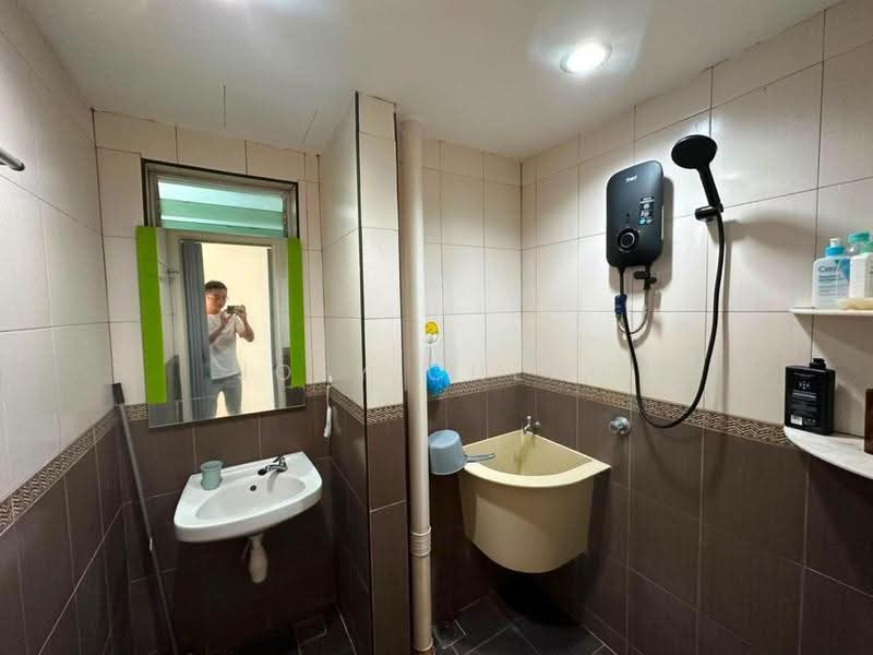Apartment for Rent at Harmony View - Joey Cheah - Bathroom - PropertyGuru.com.my