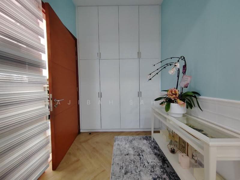 Rumah Berkembar untuk Dijual di Tropicana Heights (Kajang) - Najibah Sahari - Entrance - PropertyGuru.com.my
