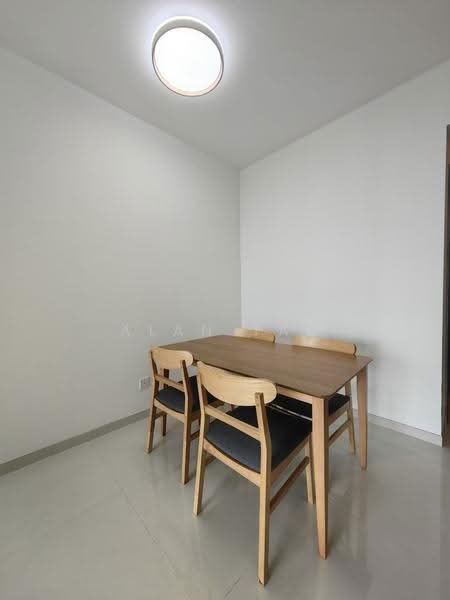 Pangsapuri untuk Disewa di Regalia Park @ Forest City - Alan Tan - Dining Room - PropertyGuru.com.my