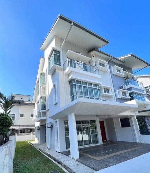 Rumah Teres 3-Tingkat untuk Disewa di Areca Rimbunan (Kepong) - Nic Low - Exterior - PropertyGuru.com.my