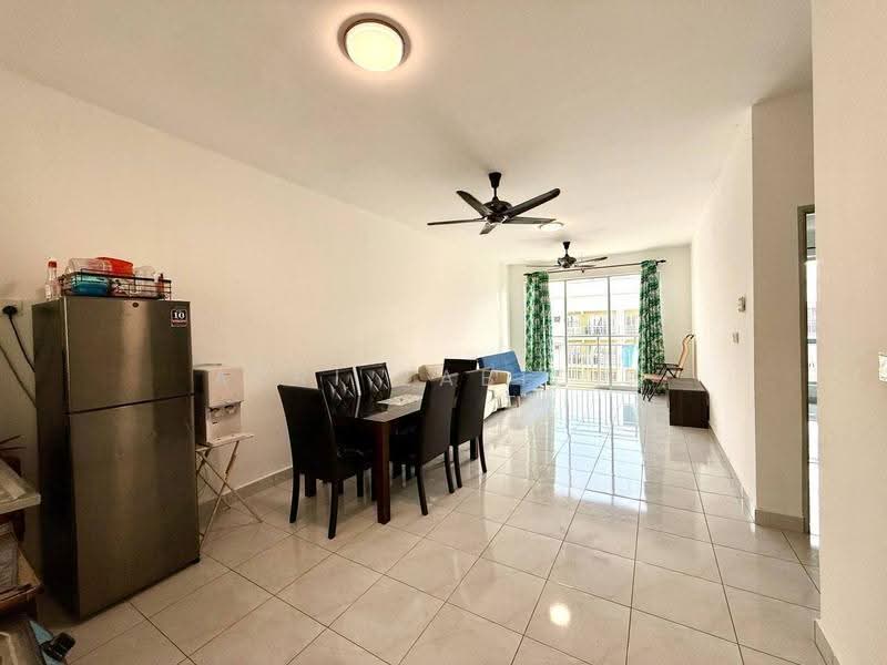 Apartment for Rent at Vista Hijauan - Azri Zabidin - Living Room - PropertyGuru.com.my