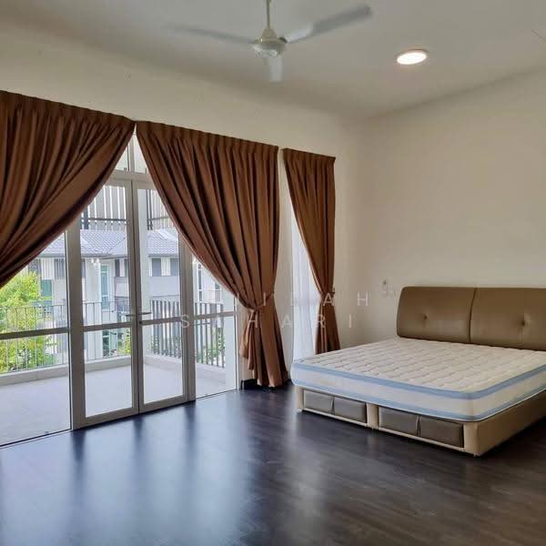 Bungalow House untuk Dijual di Eco Majestic (Semenyih) - Najibah Sahari - PropertyGuru.com.my