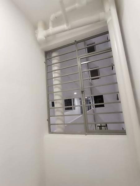 Kediaman Servis untuk Disewa di Suria Garden - Leo Koh - Corridor - PropertyGuru.com.my