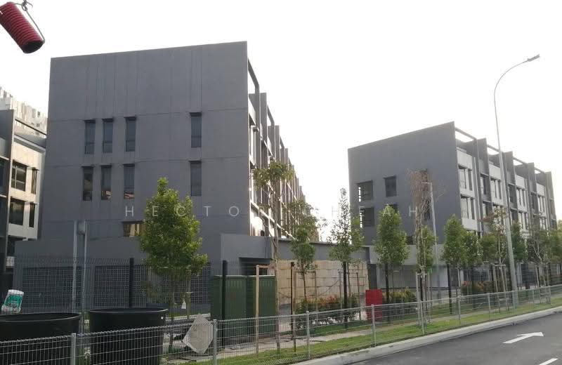 Rumah Bandar untuk Dijual di Seri Kembangan (Selangor) - Hector Cheah - Exterior - PropertyGuru.com.my