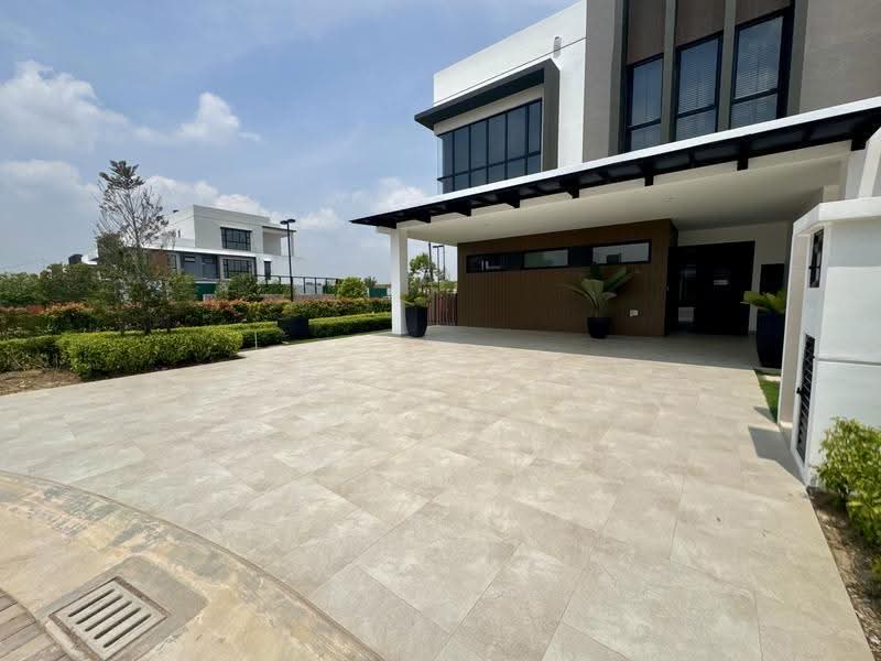 Semi-Detached House for Sale in Leisure Farm (Gelang Patah) - Ken Kor - Exterior - PropertyGuru.com.my