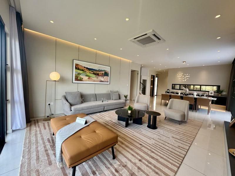 Semi-Detached House for Sale in Leisure Farm (Gelang Patah) - Ken Kor - Living Room - PropertyGuru.com.my