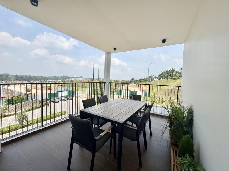 Semi-Detached House for Sale in Leisure Farm (Gelang Patah) - Ken Kor - Balcony - PropertyGuru.com.my