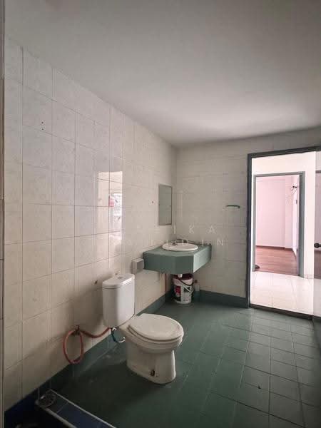 Condominium for Sale at Tiara Kelana - Shafika Shahidin - Bathroom - PropertyGuru.com.my