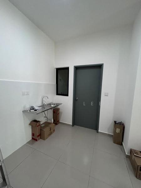Service Residence for Rent at Parkland Residence @ Kajang 2 - Annie Lee - Kitchen - PropertyGuru.com.my