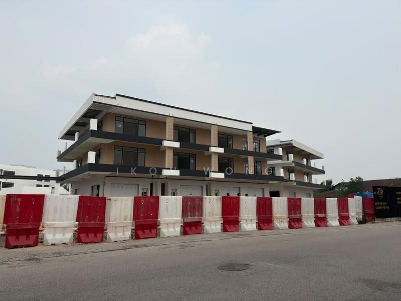 Shop for Rent in Taman Daya (Johor Bahru) - Ikon Wong - PropertyGuru.com.my