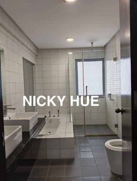 Kediaman Servis untuk Disewa di Serviced Residence @ PJ8 - Sherren Hue - Bathroom - PropertyGuru.com.my
