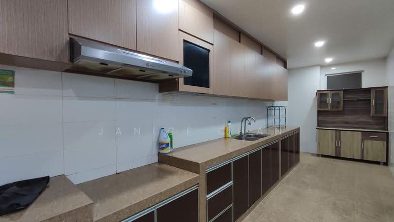 Rumah Kluster untuk Disewa di Johor Bahru (Johor) - Janice Chan - Kitchen - PropertyGuru.com.my