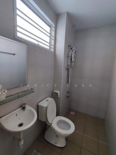 Rumah Kluster untuk Disewa di Johor Bahru (Johor) - Janice Chan - Bathroom - PropertyGuru.com.my