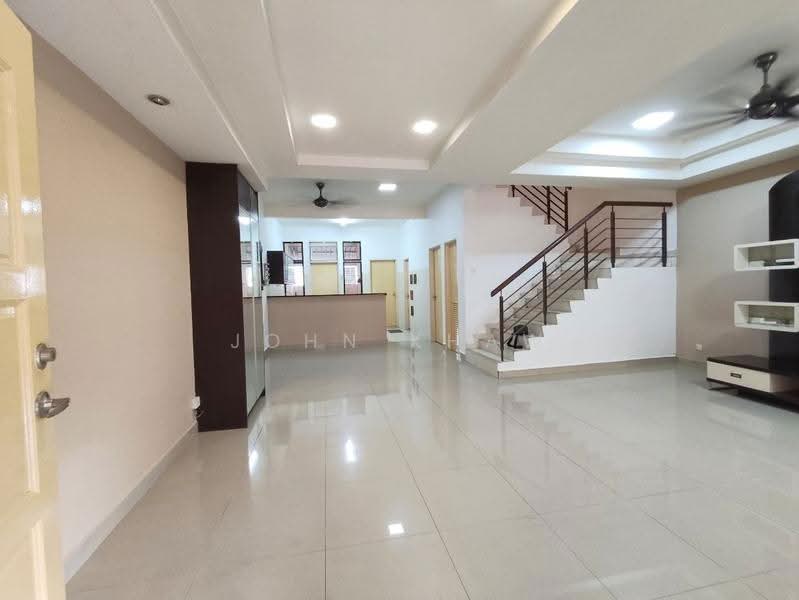 Rumah Teres 2-Tingkat untuk Dijual di Lakeside Residences (Puchong) - John Khaw - PropertyGuru.com.my