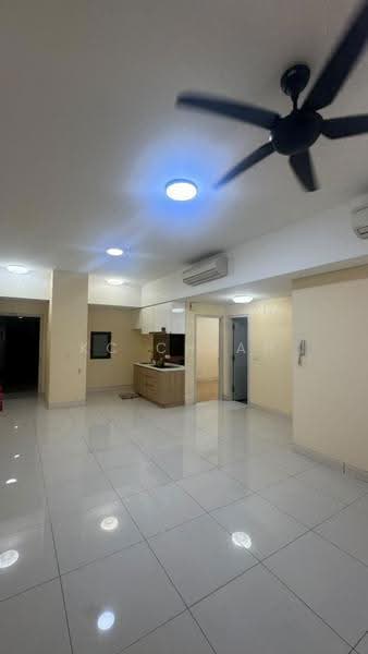 Kediaman Servis untuk Disewa di Radia Residences - KC Cheah - Living Room - PropertyGuru.com.my