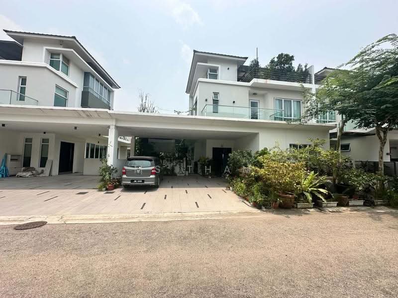 Rumah Teres 3-Tingkat untuk Dijual di Senibong (Permas Jaya) - Ms Tham - PropertyGuru.com.my