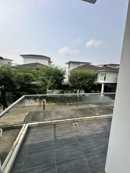 Rumah Teres 3-Tingkat untuk Dijual di Senibong (Permas Jaya) - Ms Tham - PropertyGuru.com.my