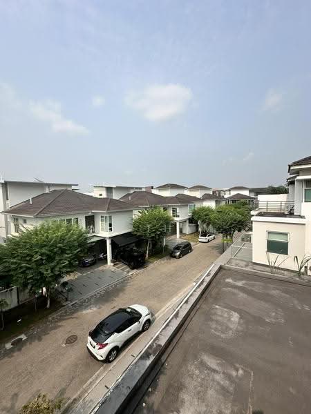 Rumah Teres 3-Tingkat untuk Dijual di Senibong (Permas Jaya) - Ms Tham - PropertyGuru.com.my