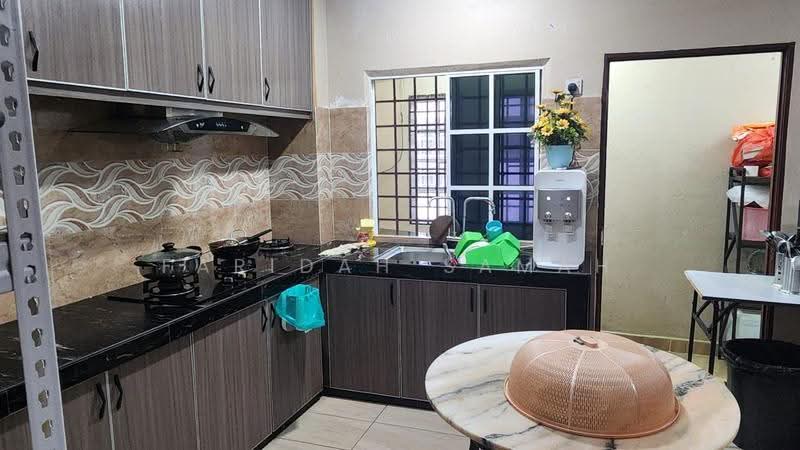 Rumah Teres 1-Tingkat untuk Dijual di Taman Bukit Mewah (Kajang) - Faridah Samah - Kitchen - PropertyGuru.com.my