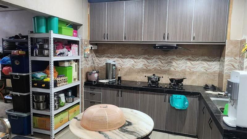 Rumah Teres 1-Tingkat untuk Dijual di Taman Bukit Mewah (Kajang) - Faridah Samah - Kitchen - PropertyGuru.com.my