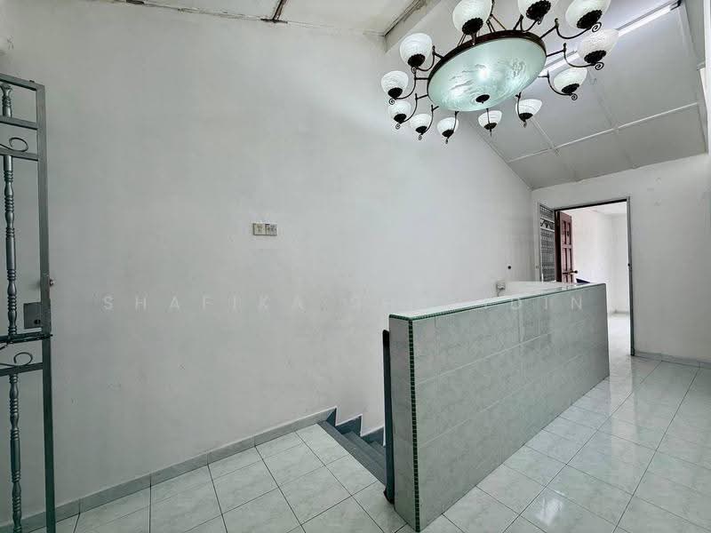Rumah Teres untuk Dijual di Taman Selayang Utama (Selayang) - Shafika Shahidin - PropertyGuru.com.my