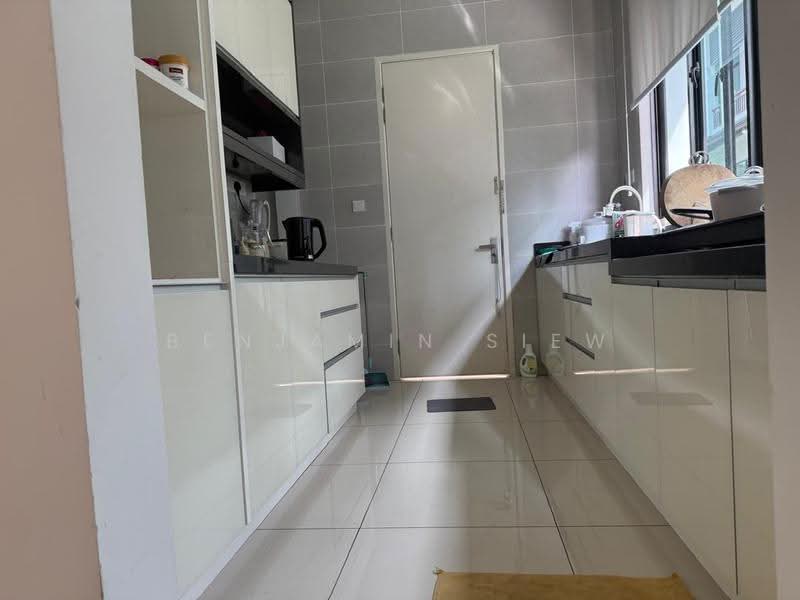 Semi-Detached House for Sale in Eco Majestic (Semenyih) - Benjamin Siew - Kitchen - PropertyGuru.com.my