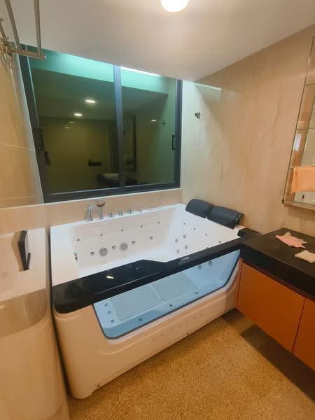 Kediaman Servis untuk Disewa di East Parc @ Manjalara - Nic Low - Bathroom - PropertyGuru.com.my
