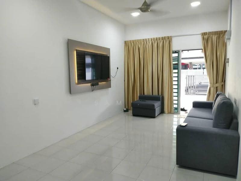 1-storey Terraced House for Rent in Ipoh (Perak) - Sam . - Living Room - PropertyGuru.com.my