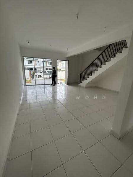 2-storey Terraced House for Sale in Bandar Bukit Tinggi (Klang) - Tabris Wong - Living Room - PropertyGuru.com.my