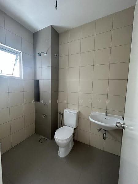 2-storey Terraced House for Sale in Bandar Bukit Tinggi (Klang) - Tabris Wong - Bathroom - PropertyGuru.com.my