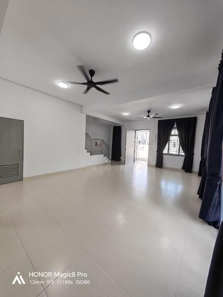 Cluster House for Rent in Kangkar Pulai (Skudai) - Johnson Chong - Living Room - PropertyGuru.com.my