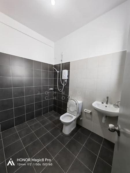Cluster House for Rent in Kangkar Pulai (Skudai) - Johnson Chong - Bathroom - PropertyGuru.com.my