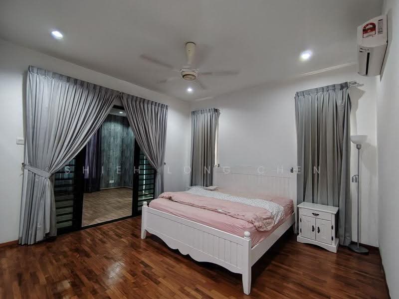 Rumah Kluster untuk Dijual di Taman Adda Heights (Tebrau) - Shieh Long Chen - Bedroom - PropertyGuru.com.my