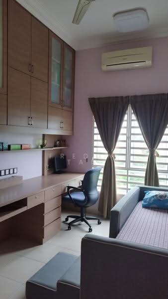 Kondominium untuk Disewa di I-Regency Condominium (Ideal Regency) - Freddy Tan - Study - PropertyGuru.com.my